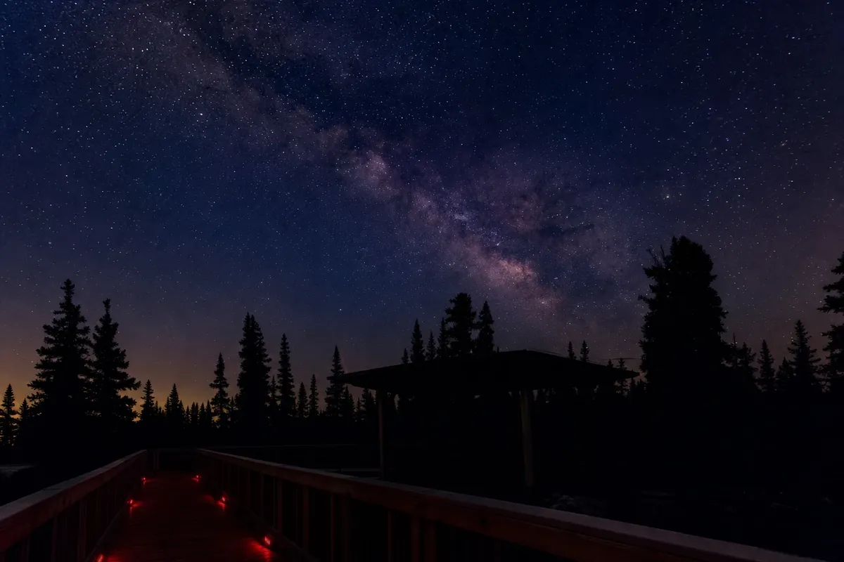 Dark Sky Parks stargazing guide illustration